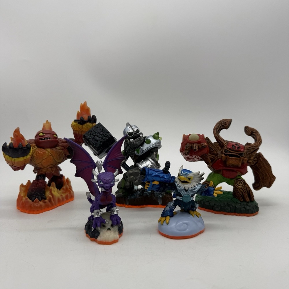 Skylanders Giants Video Game Accessory Figure Lot Mixed Bundle Of 5